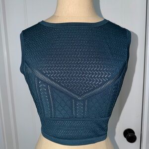 Aritzia brand Babaton Teal Sleeveless Knit Top